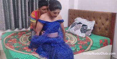 Mature Indian Wife Seductive Hot Sex With Young College Teen Boy - hotmovs.com - India